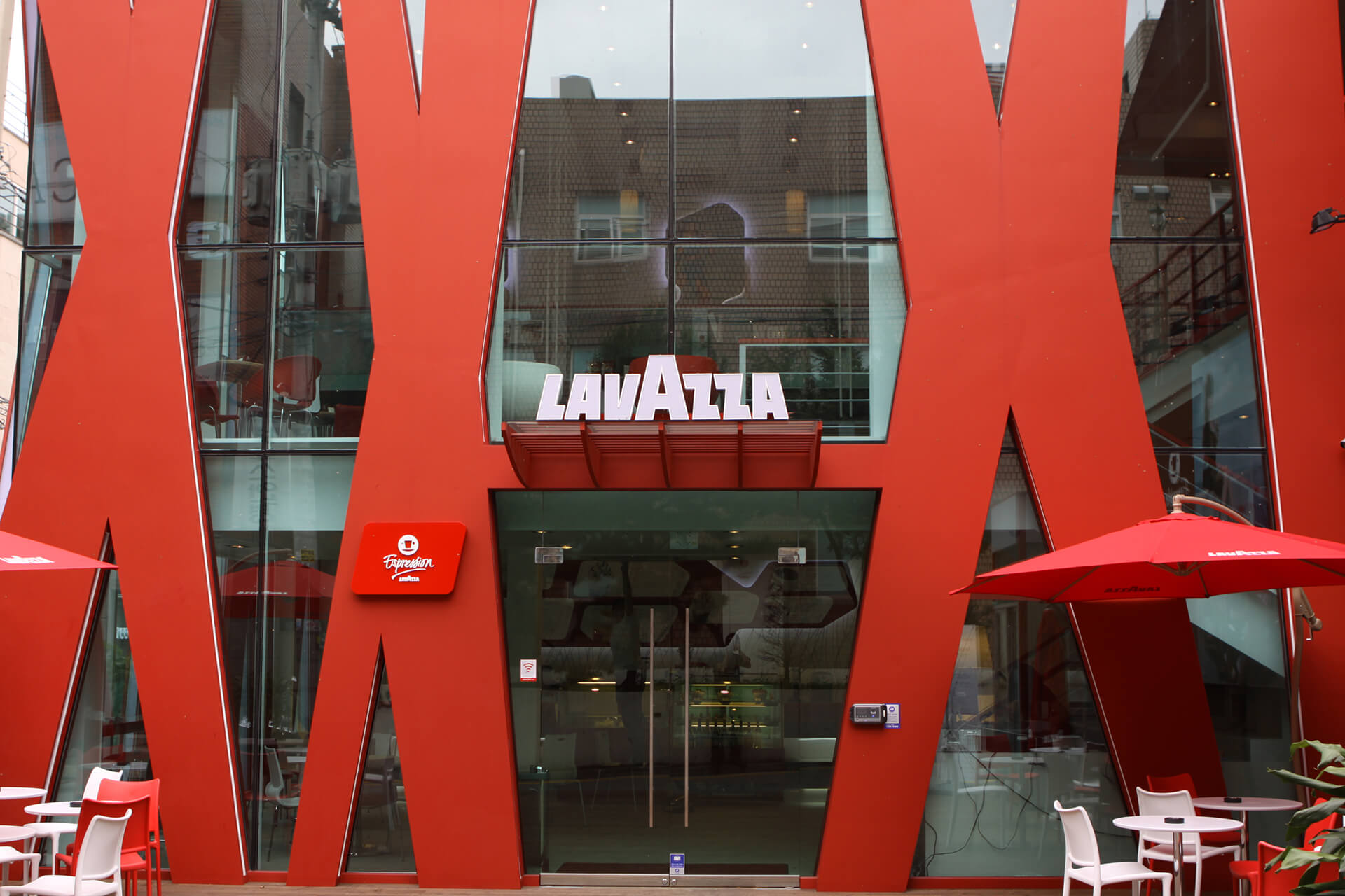 lavazza-门店01.JPG